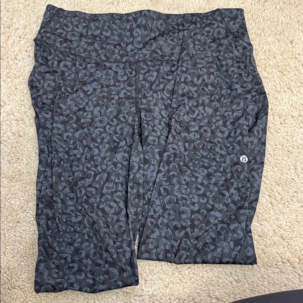Lululemon Base Pace High-Rise Running Tight 28"